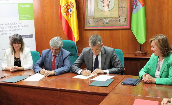 Firmado un acuerdo de colaboración entre la Universidad de León y Wolters Kluwer 2