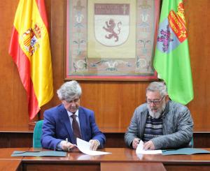 Firmado un convenio de colaboración entre la ULE y la Federación de Asociaciones de Vecinos 'Rey Ordoño' 1