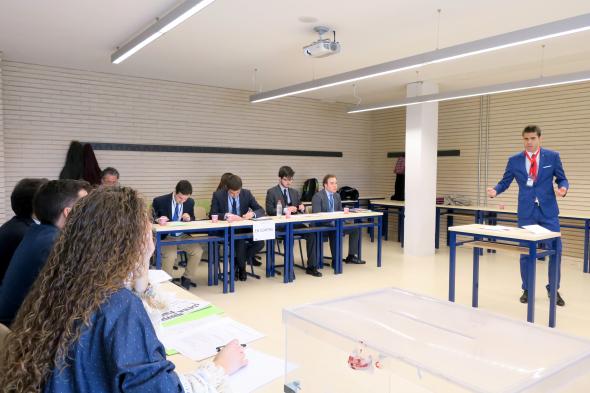 32 alumnos compiten en la IV Liga de Debate Universitario de Castilla y León 3