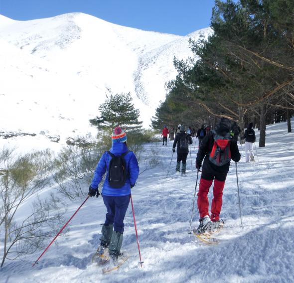 El Servicio de Deportes de la ULE organiza una ruta de 'Raquetas de nieve' 1