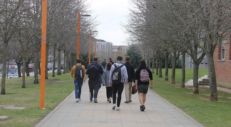 Extremadamente importante Escéptico Inmundo El 15 de octubre finaliza el plazo para solicitar las becas universitarias  para el curso 2020-2021 | Universidad de León