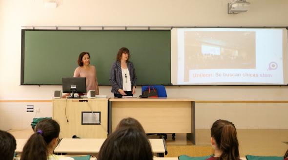 Más de 40 alumnas de ESO participan en la segunda edición del 'STEM Talent Girl' de la ULE 2