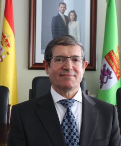 Juan García López, nuevo decano de la Facultad de Ciencias de la Actividad Física y del Deporte de la ULE 3