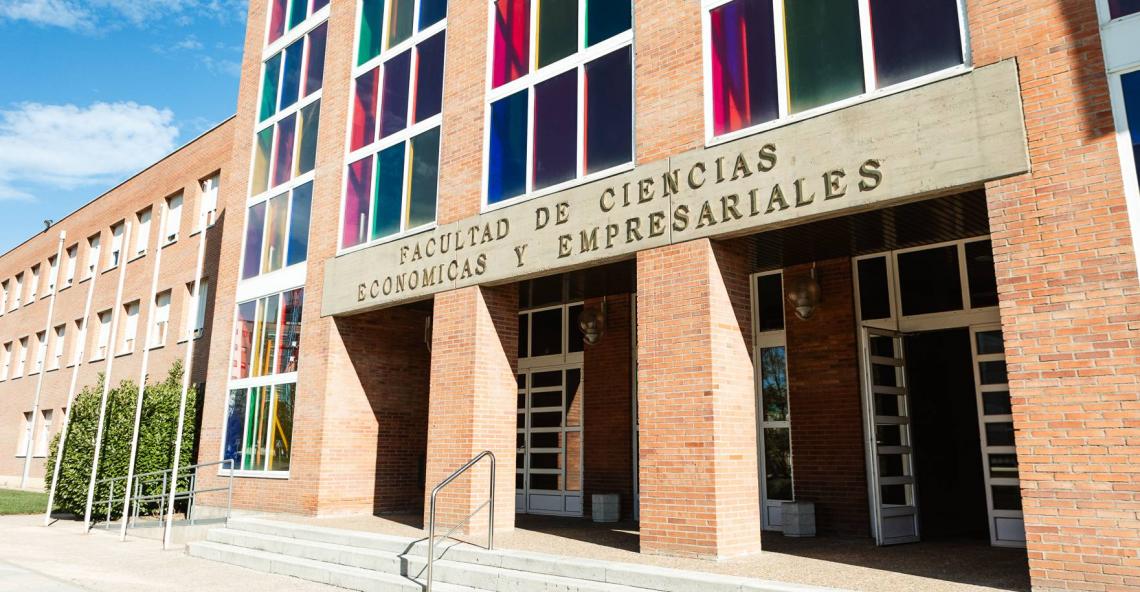 La Facultad de Ciencias Económicas y Empresariales acogerá a partir del ...
